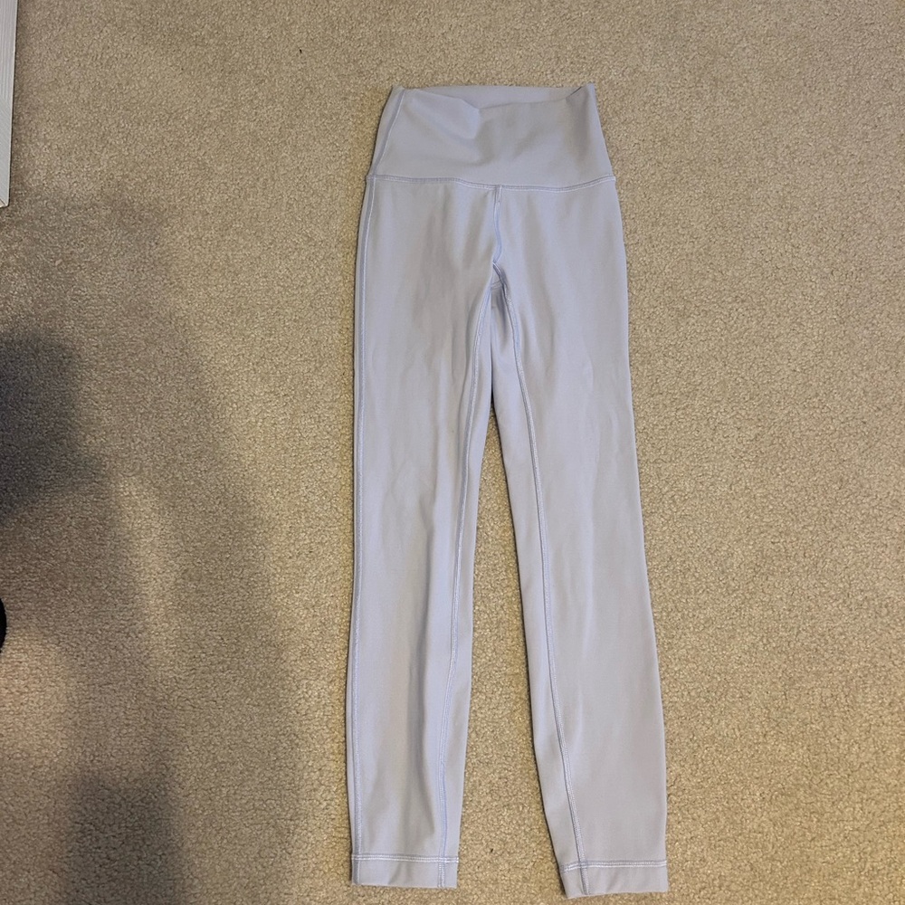 High-Waisted Light purple leggings